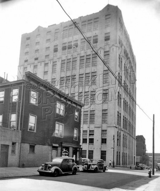 South 1st Street west to Wythe Avenue showing Fulton Bag Cotton Mills Building, 1940