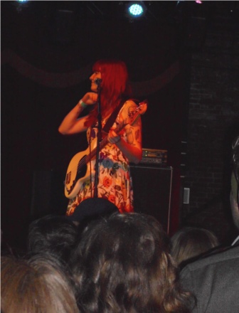 vivian girls show brooklyn bowl 005