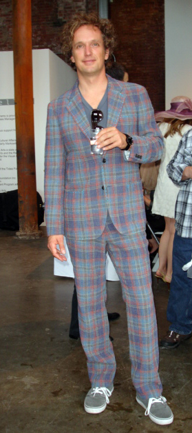 i want him, the suit, i mean!